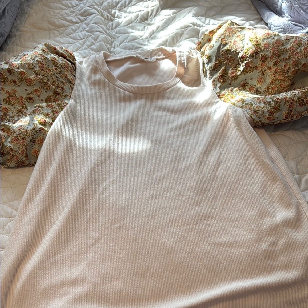 Entro Cream Blouse with Floral Sleeves